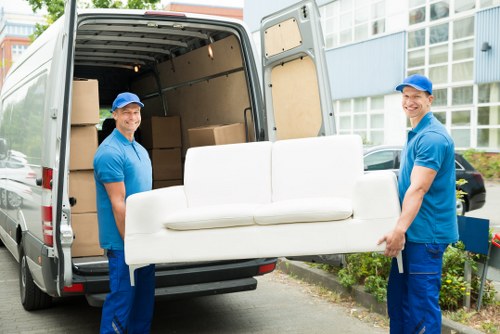Removal companies in Dulwich homepage hero illustration