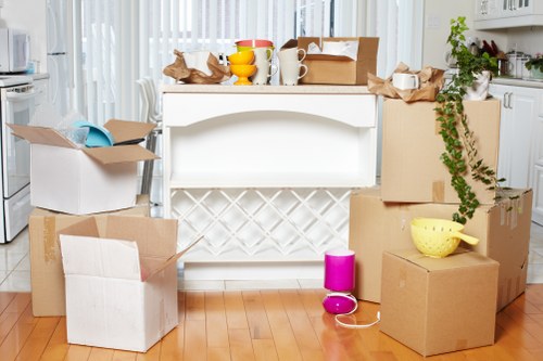 Packing and protecting fragile belongings for a Dulwich move